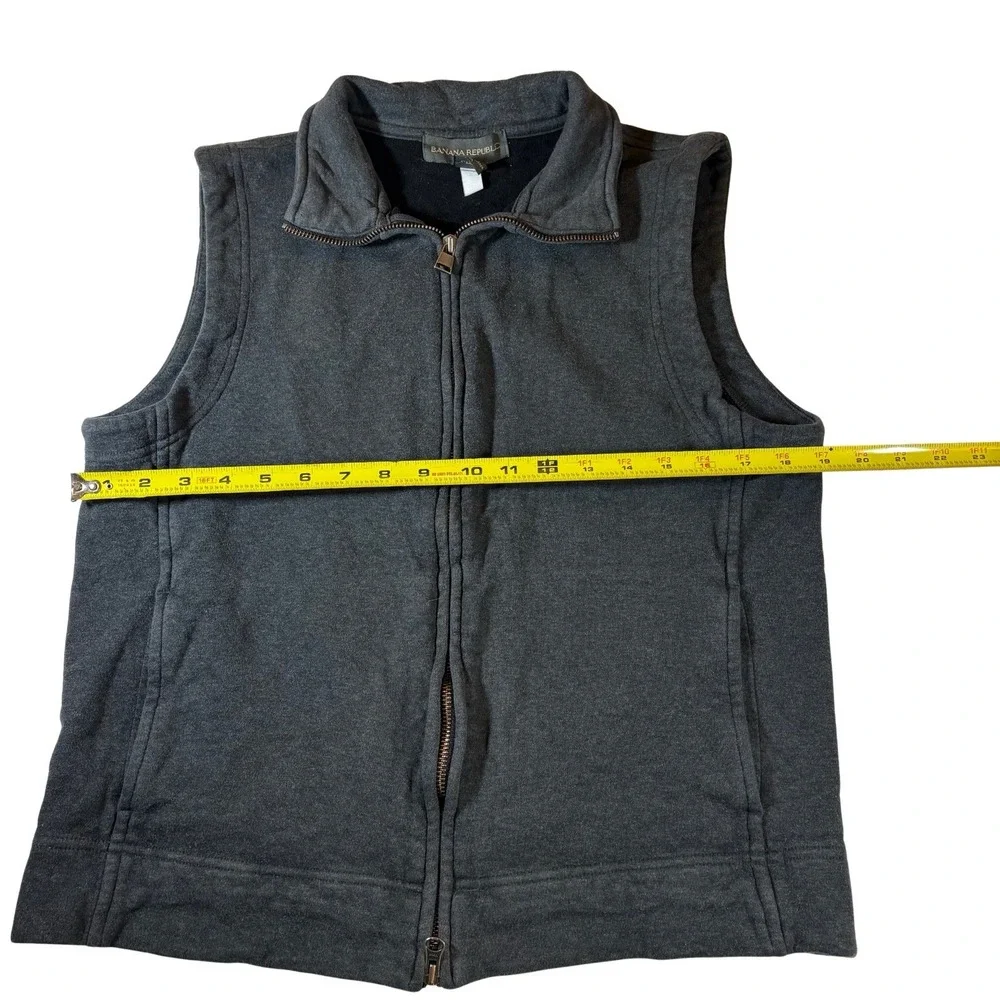 Men's Banana Republic Dark Gray Zipper Vest Size‎ Medium Sleeveless 100% Cotton